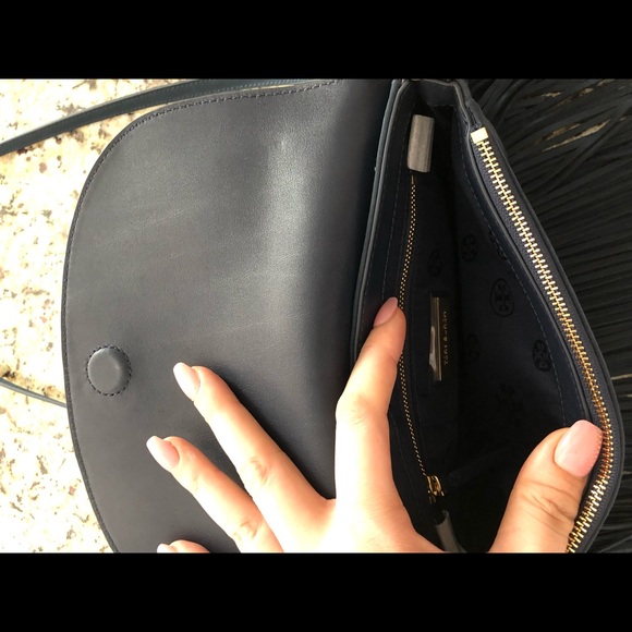 SOLD!!! Tory  burch navy suede fringe bag - Picture 4 of 4